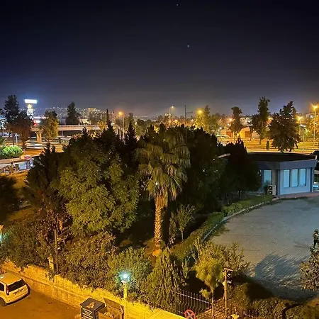 아파트 Konyaalti Sahiline Arac Ile 5 Dk Merkezi Konum '14' *